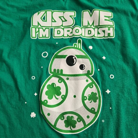 Star Wars Kiss Me I'm Droidish Irish T-shirt - Picture 2 of 4